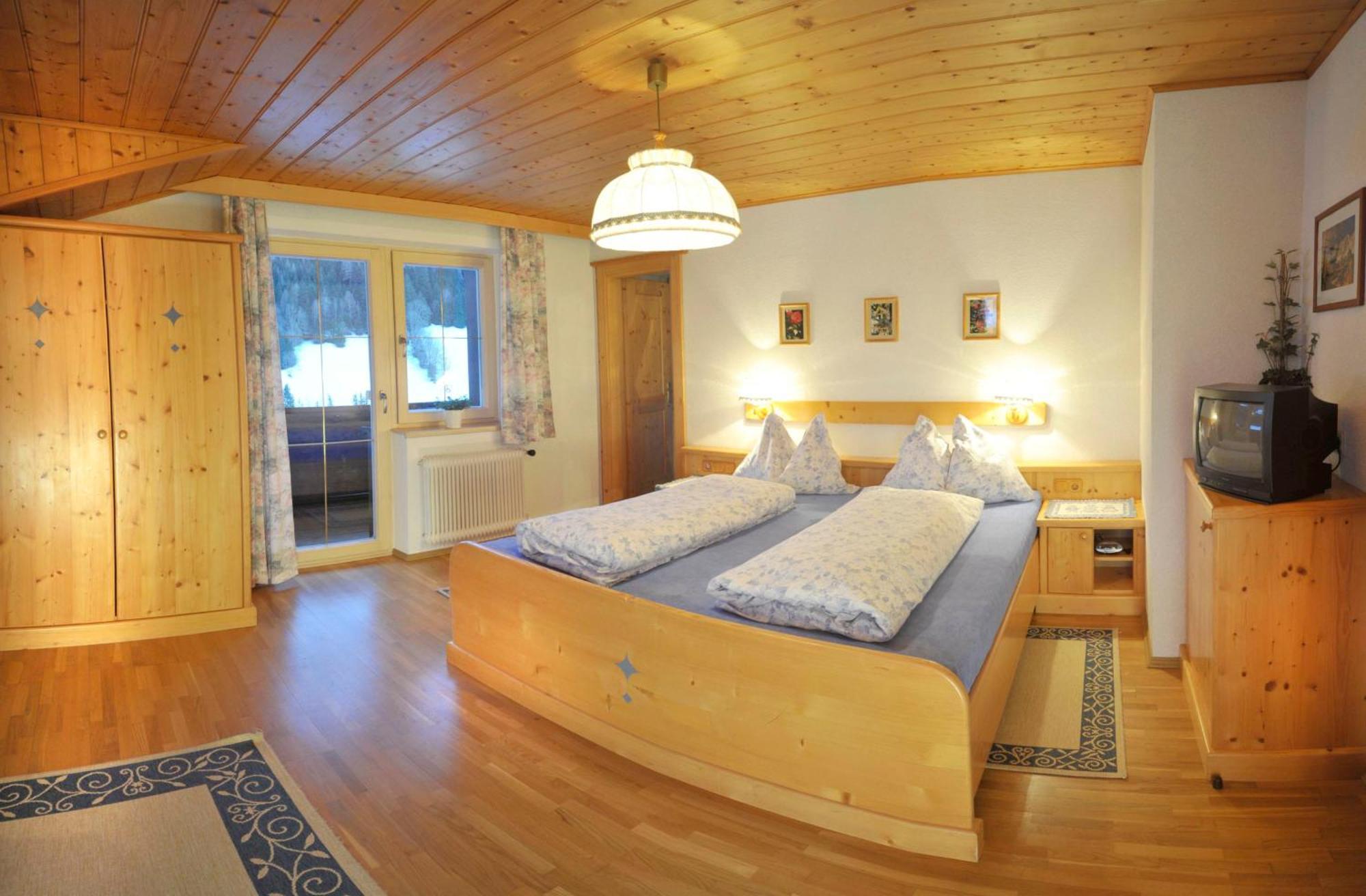 Вилла Hocheggerhof - Urlaub Am Bauernhof Шладминг Экстерьер фото